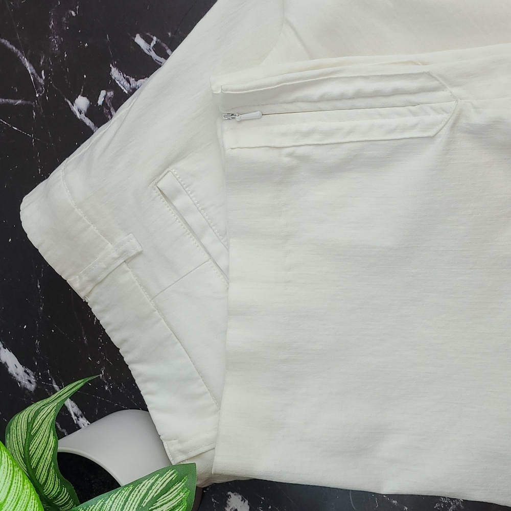STYLE & CO WHITE STRETCH CROPPED PANTS